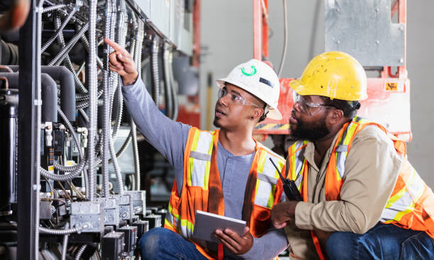  Waveland, MS Electrician Pros