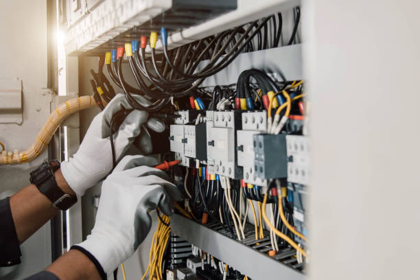 Best Electrical Contractors for Businesses  in Waveland, MS